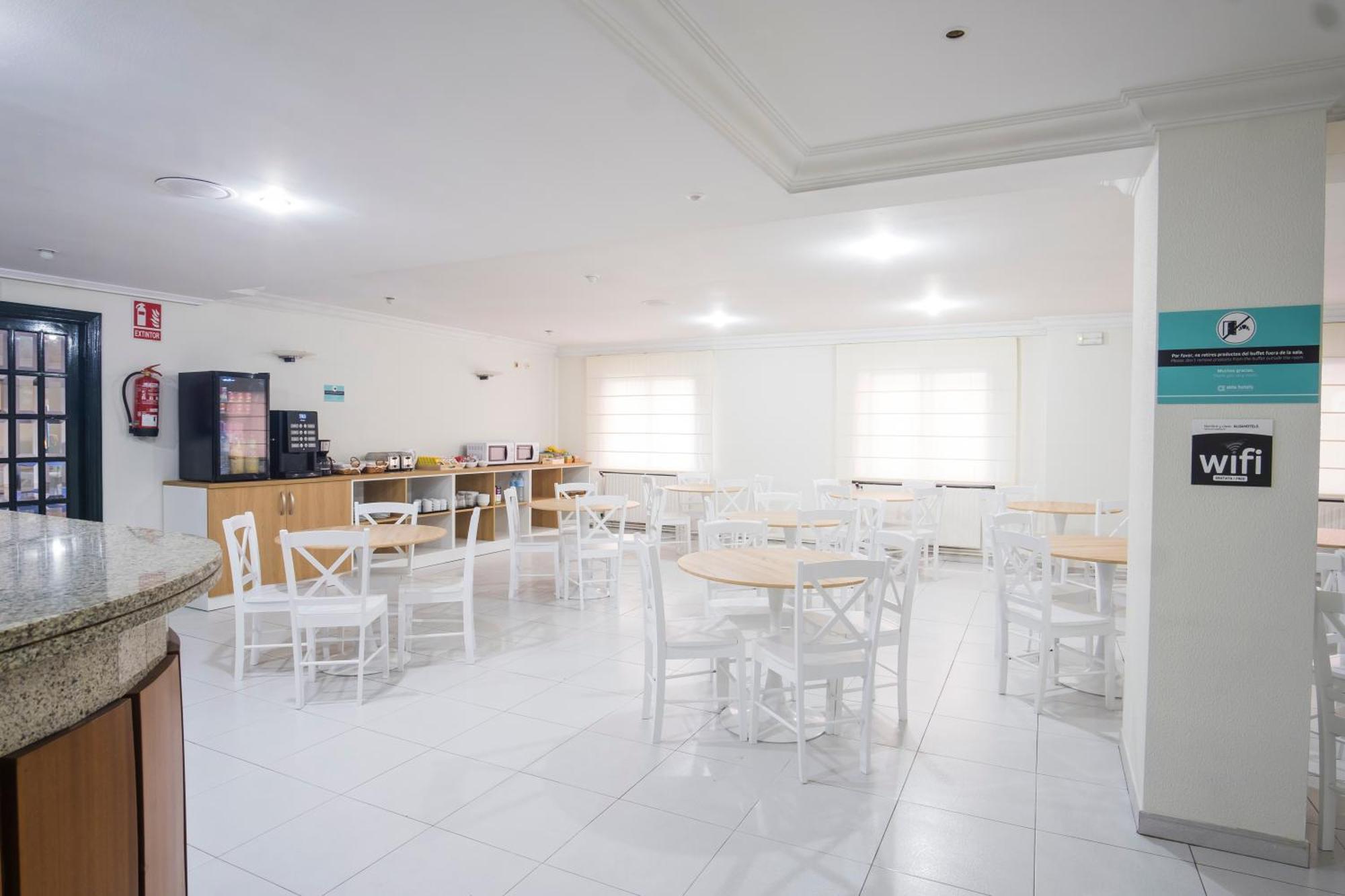 Hotel Alda リベイラ エクステリア 写真