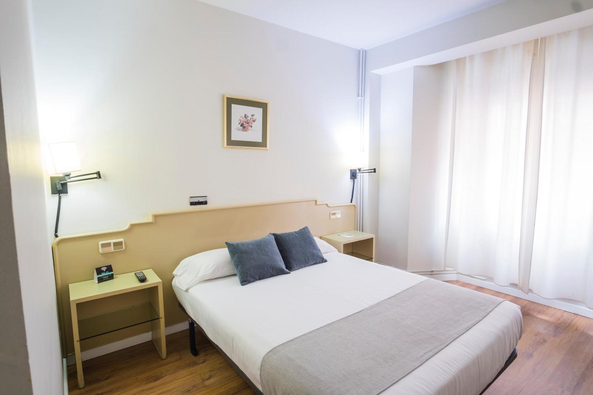 Hotel Alda リベイラ エクステリア 写真
