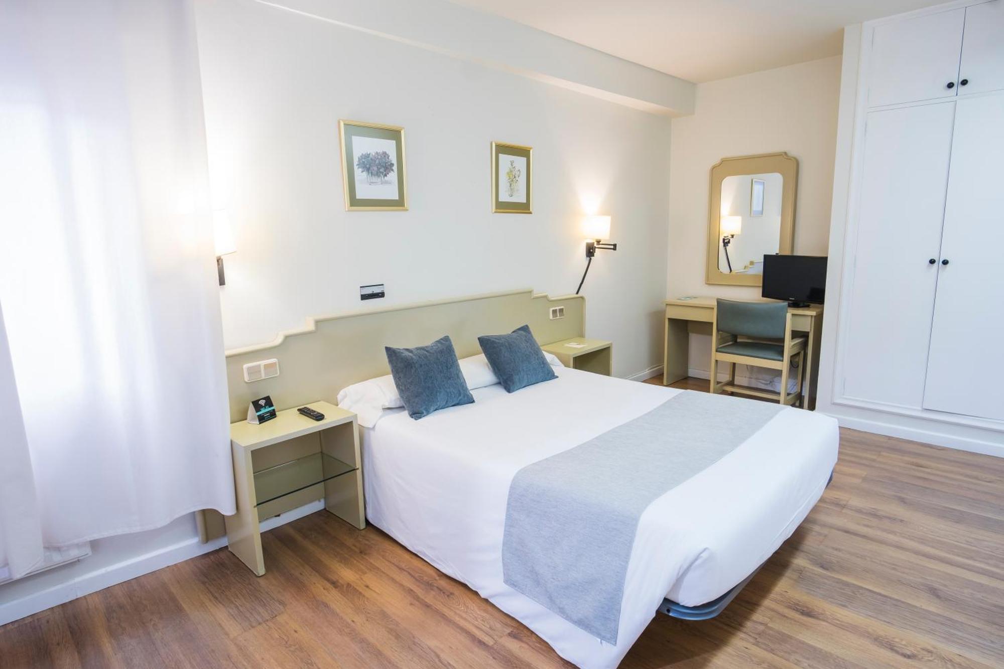 Hotel Alda リベイラ エクステリア 写真
