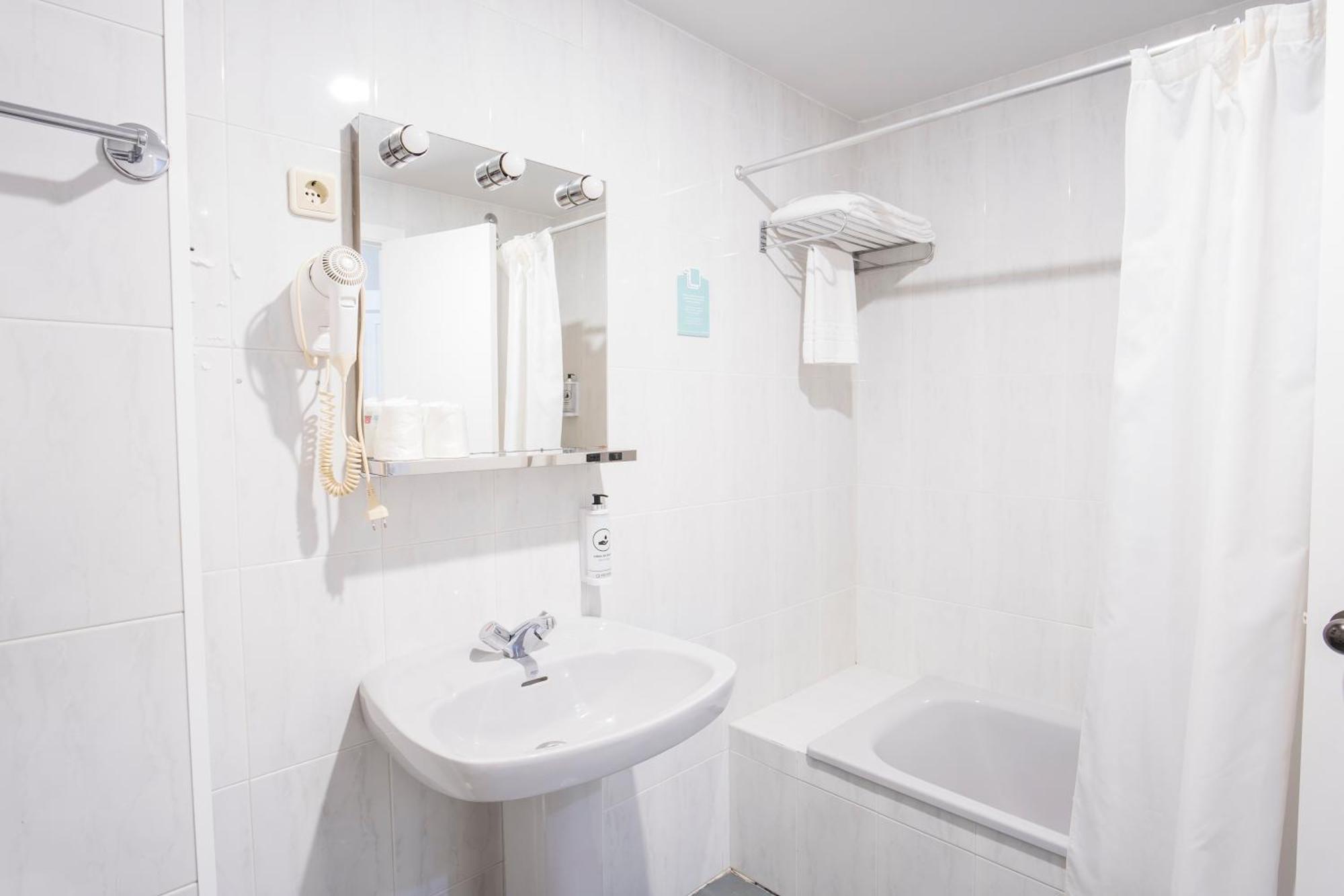 Hotel Alda リベイラ エクステリア 写真